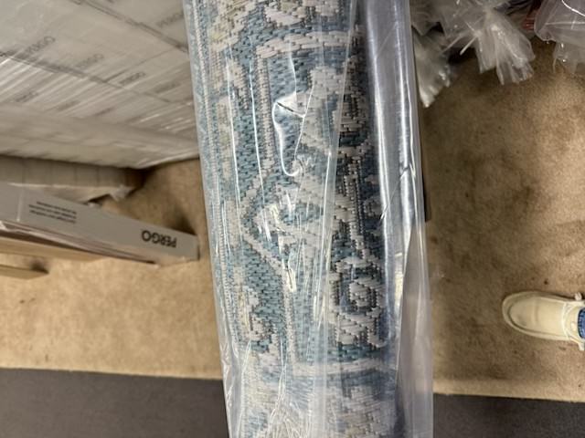 Blue_and_Gray_Rug_--_Wholesale_Carpet